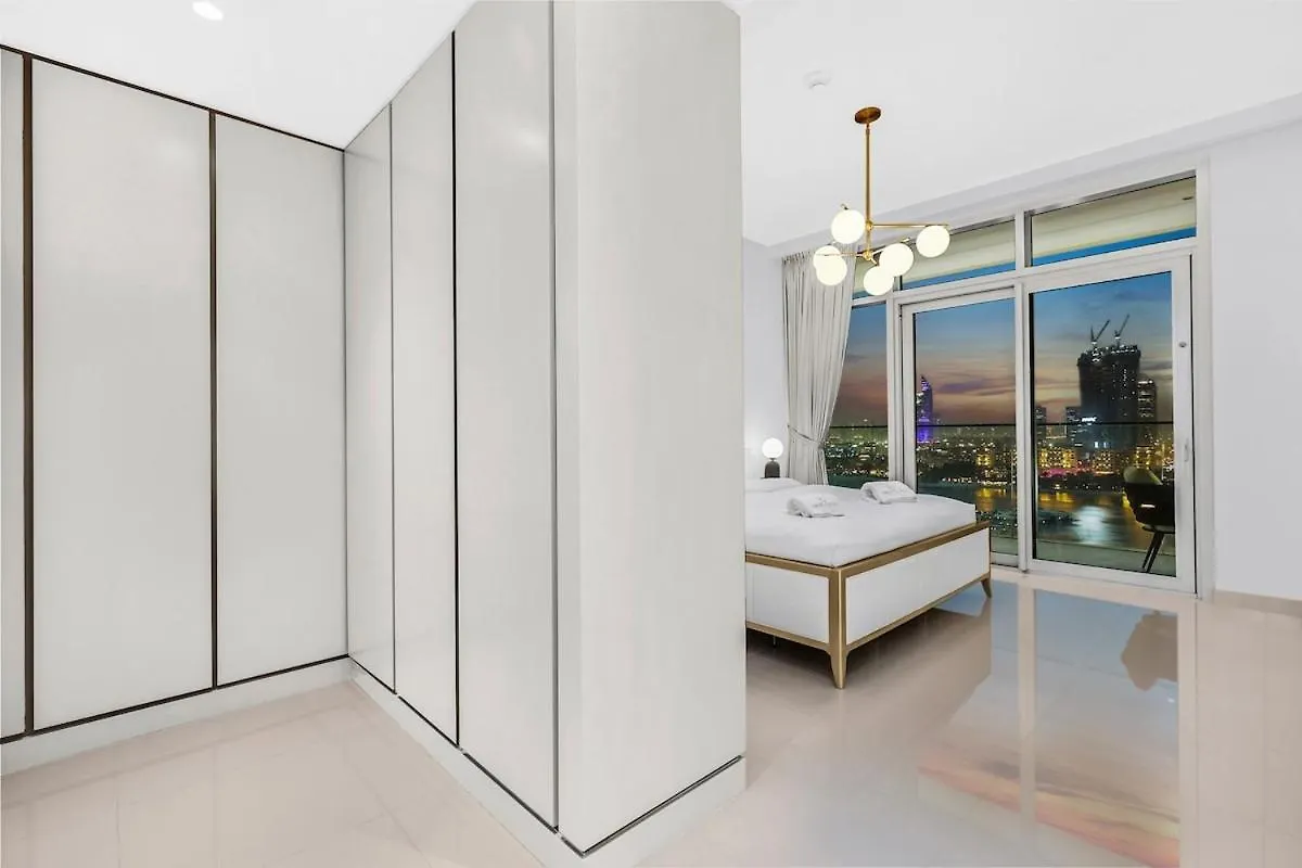 Apartment First Class 2Br Dubai Skyline & Sea Views