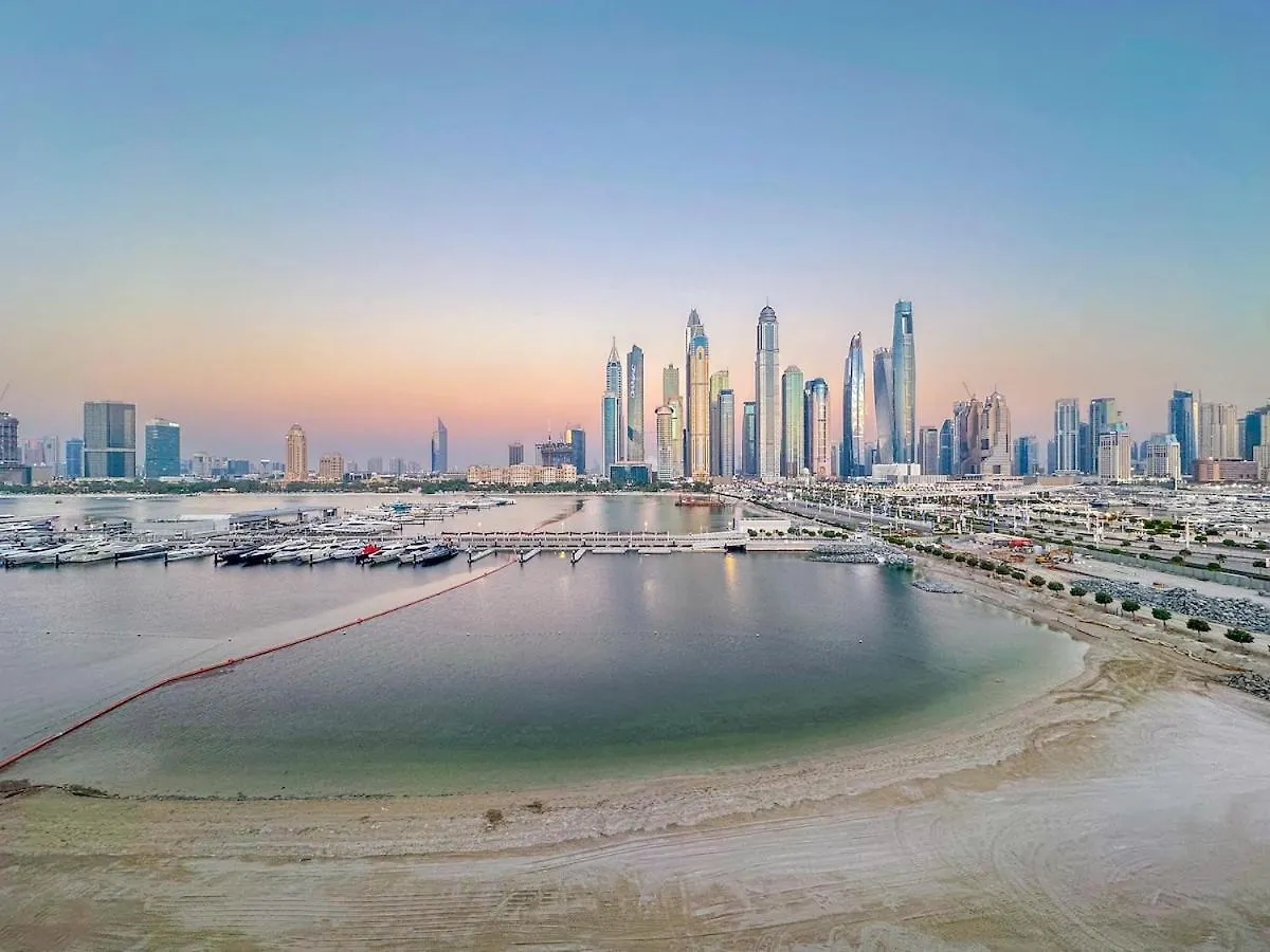 First Class 2Br Dubai Skyline & Sea Views